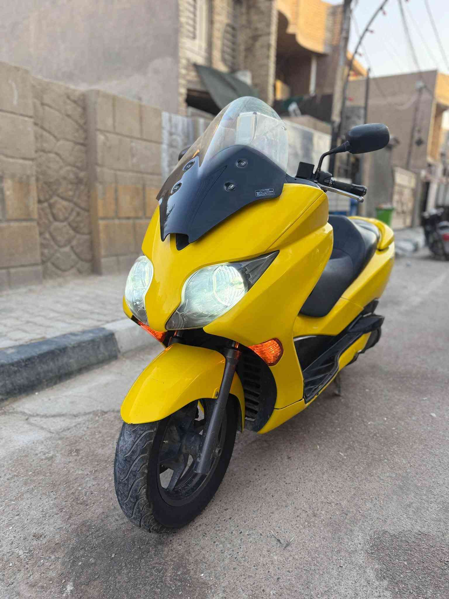 المميز فورزة MF 0.10 كرستال 7 كير و4 تحويلات كير
ومكينة شرط كفالة برغي ممفتوح وكلهة شغالة 
وكلهة ابلادي منضومة زنون ونضافتهة احلى من الصور
أوراق موجودة مكاني بغداد العبيدي ***********
