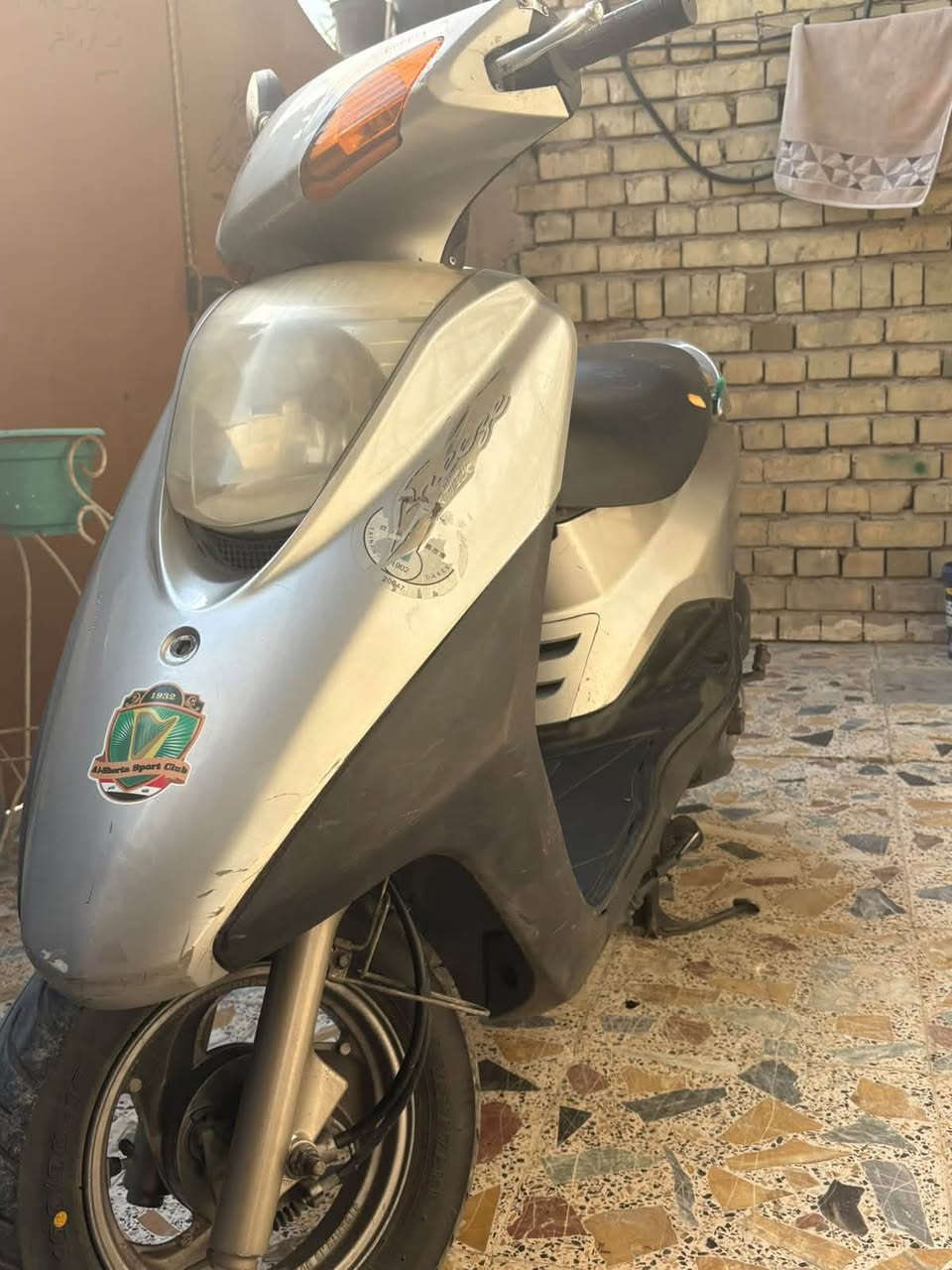 بريز كابريتر نضيفه مكينه وكفرات 
المكان الشعب حي اور
السعر 700 بي مجال
واتساب فقط ***********
