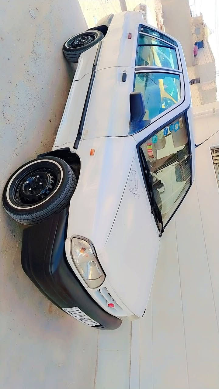 لبيع سايبه موديل 11 رقم انكليزي
راعيه بالنجف تفاصيل عالواتساب
***********
 السعر ( ٢٧ قفل
