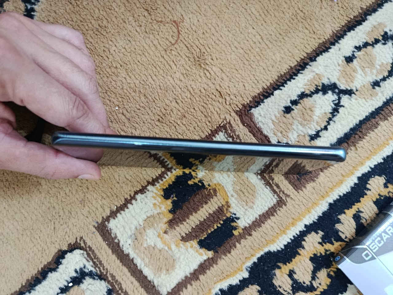 السلام عليكم
هونر x9b  5g ذاكره 256 عشوائيه 12  بطاريه 5800 معالج سناب دراكون 6 جين 1 شاشه منحنيه بدون ملحقات نضافه الجهاز كدامك بلصوره مراوس او بيع ويفضل مراوس تغاصيل اكثر علق واني اراسلك
