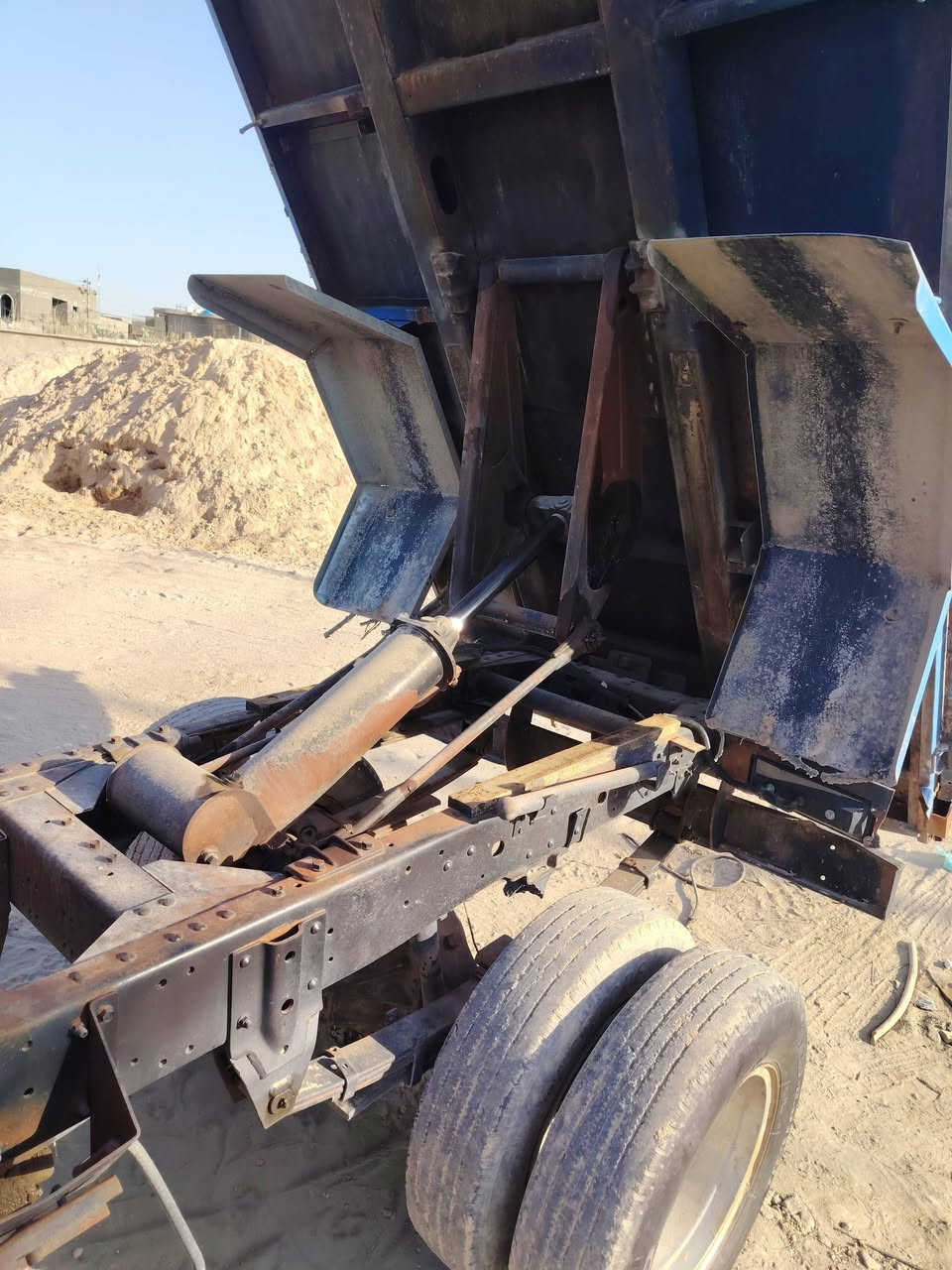 السعر ٤٥ نيسان قلاب الاتصال ***********
