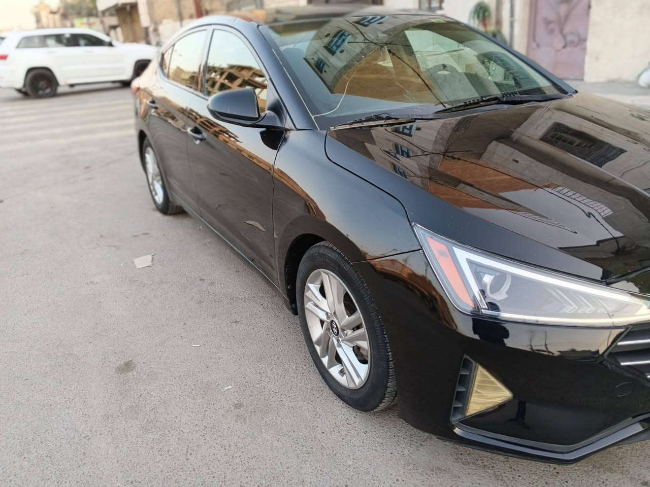 سلام عليكم مكلف بل نشر النترا موديل 2019محرك وكير وحداديه وتبريد سيارة جاهزه بيه 4 قطع صبغ بدون دوخل رقم ربيل تريد تحويل تريد وكاله السعر المطلوب 103 وبيه مجال الشراي بتصل ***********
