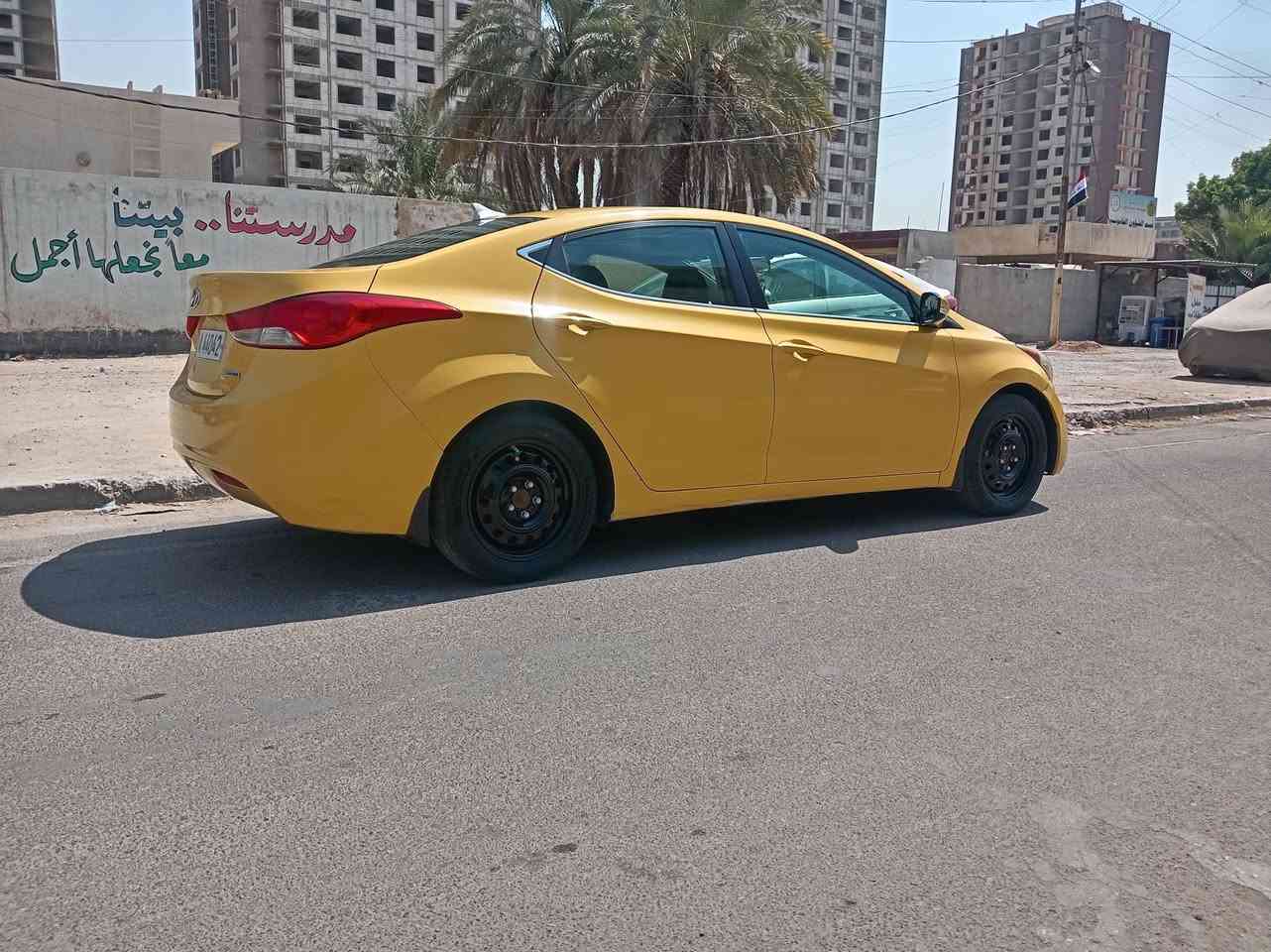 النترا ٢٠١٢ وارد امريكي حادثه بنيد فقط ونفسه راجع ليبل واحد وبدون دواخل كير مكينه نضاف صدر خلفي وامامي جديد تخم تاير جديد تبريد ثلج مصفره هيئة وغرامات سنويه ل29 بسمي أرقام انكليزي هزه جديده السعر ٨٨ وبيه مجال قليل رقم الهاتف *********** مكان السياره بغداد
