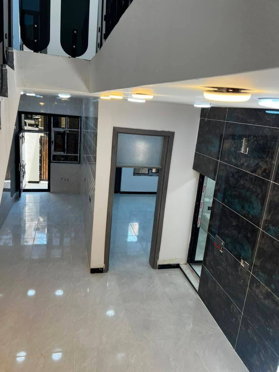 #مكتب_الشغف_للاستثمار_وتطوير_العقار
🏠#دار_للبيع   100متر واجهيه 6،25متر نزال 16متر
 بناء طابقين حديث 

يحتوي البيت. ع[3غرف نوم -استقبال -صحيات عدد 2- صالة- ومطبخ] البيت شغل درجة اولى 

🔶️مع كامل الخدمات
🔴ملاحضه البيت جاهز للسكن 🔑

⬅️نوع العقار  طابو زراعي سند 25 اقرار محكمه 

📍العنوان #بغداد_الدوره_البوعيثه   
      مجمع السلطان الرابع 

🔴للاستفسار  خاص او الاتصال ع الرقم 
☎️***********
☎️***********
