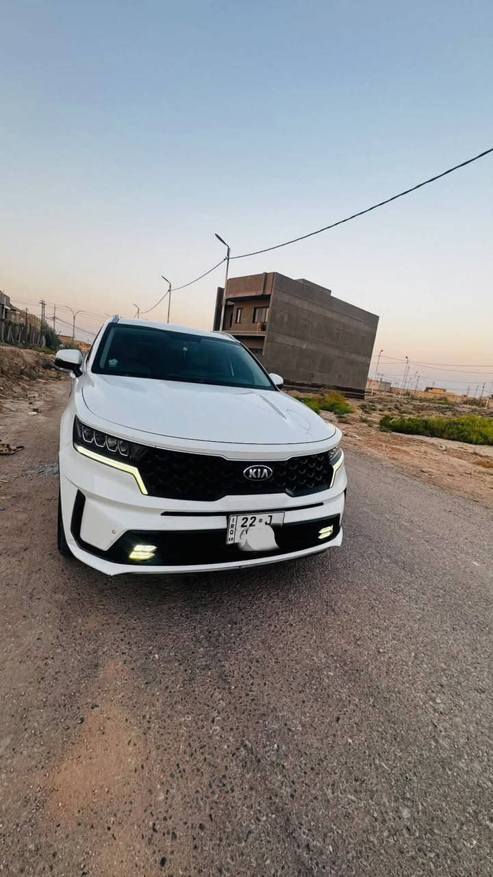 سلام عليكم 
سورنتو 2021 خليجي 
 شرط المداور

كير مكينه كفاله  

محرك 6 سلندر 

مواصفات السيارة فول عدا البنراما

بصمه 
محرك 6 سلندر 
شفتات ستيرن
بردات خلفيه
كاميرا خلفية 

 رادارات
كشنات جلد
حساسات خلفية 
حساسات جانبية 
بصمة تشغيل وابواب 
نظام ترحيب خارجي عند الاقتراب من السيارة 
٤ انظمة قيادة سبورت سمارت ايكو
٧ راكب 
نظام نزول المنحدرات 
نظام ملاحة 
‏GPS 
لايت زينون + LED
تشغيل عن بعد 
شاشة 
مثبت السرعة Cruise
تبريد شاشة
تلث قطع تبريد 
ا ABS
نظام مانع الانزلاق
اشارة في المرايا الجانبية
ا
ا  Bluetooth / USB
السعر خاص او اتصال ***********
