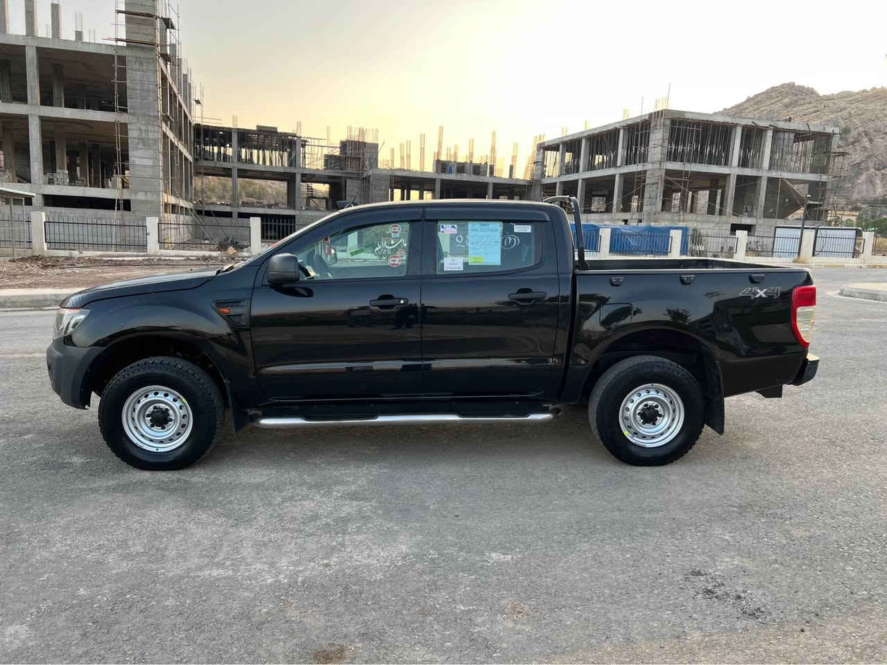 فۆرد ڕەنجەر مۆدیل ٢٠١٣ گاز انجکتەر و سۆپەر گێر مەکینە ئەکسل دەبڵ ئەکسل بەشەرت تەبریت لەسەر سویچ سەنەوی تا ٢٠٣٠ تازەیە ٤ تایەی تازەی لەژێر دایە دەرگای عارەبانەی پەمپە بێ دەع م و لێدران نمونەیە لە جوانی و پاکی نرخی ١١٧ مجال ژ.م *********** رانية, السليمانية
