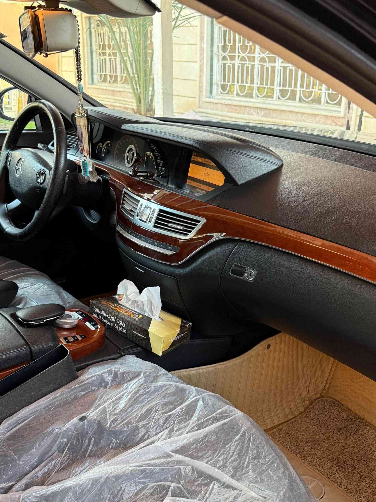 مارسيدس 2009 لون اسود رقم بغداد S350 باب قصير فول مواصفات ومعروفه مواصفات المارسيدس 

2009 / W221/350
لون اسود
قصيره 
تحكم استيرن 
شفتات استيرن
رادار 
نايت فجن
٥ بردان
سلايد روڤ
ابواب + صندوق شفط
بصمة ابواب
تشغيل بصمه
جوبلس هواء 
داخل جلد 
كشنات تدفئه وتبريد
للاستفسار الاتصال او واتس اب 
*********** Singapore
