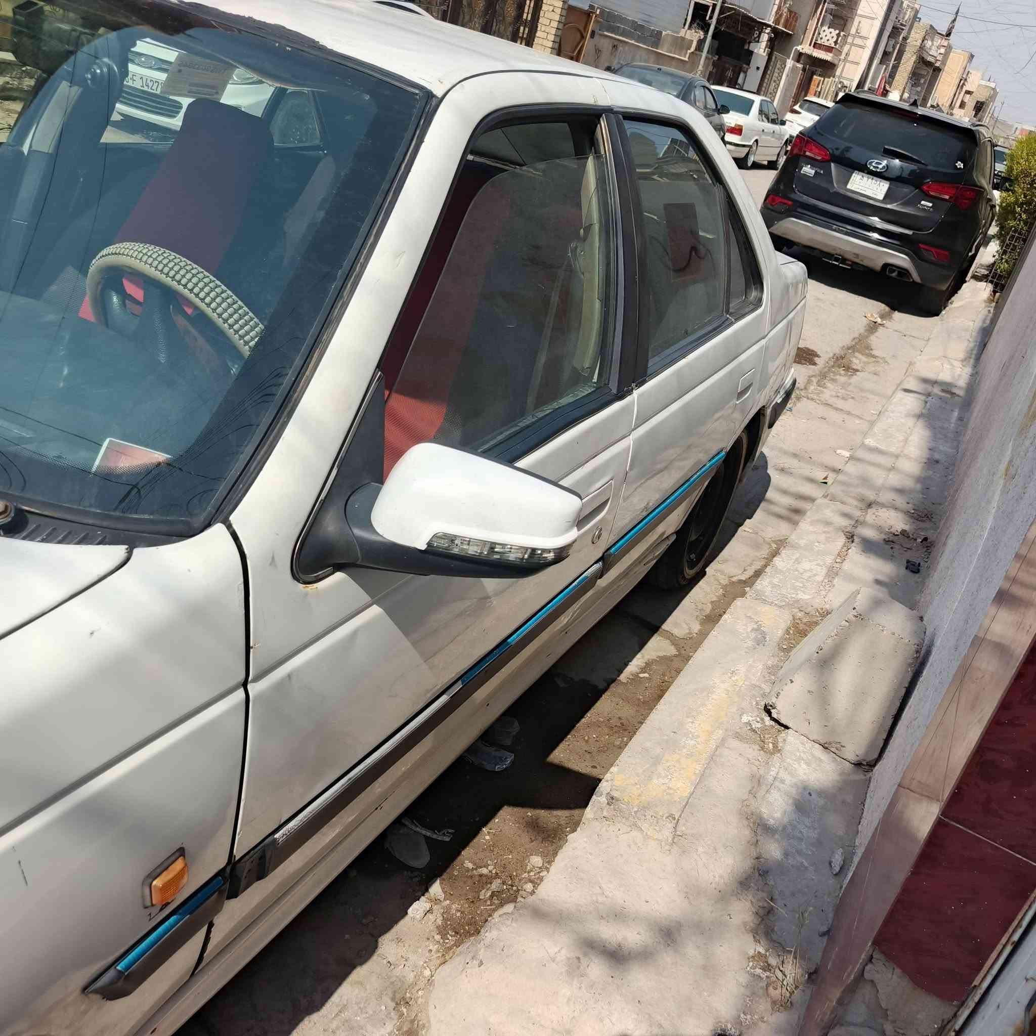 بيجو بارص ١٣ للبيع بيه ضربه جاملغ أمامي وتلحيظات مكينه تبريد كير مكفول السعر ٣٧ وبيه مجال رقم جديد تحويل مباشر وتدلل اتصال *********** مكان بغداد
