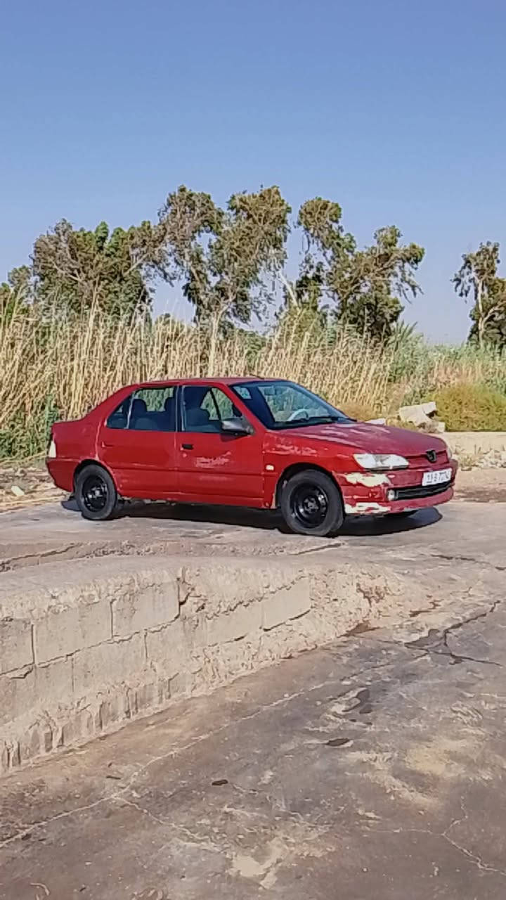 سلام عليكم بيجو فرنسي 306 موديل 2001 بسمي تحويل ثاني يوم كير مكينه خير من الله تخم تاير الكشر بي جراد سياره بلاديه 35 ورقه ***********
