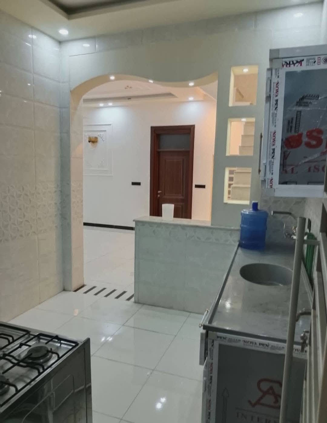 مؤثث بالكامل • ١٠٠م • حمامين
