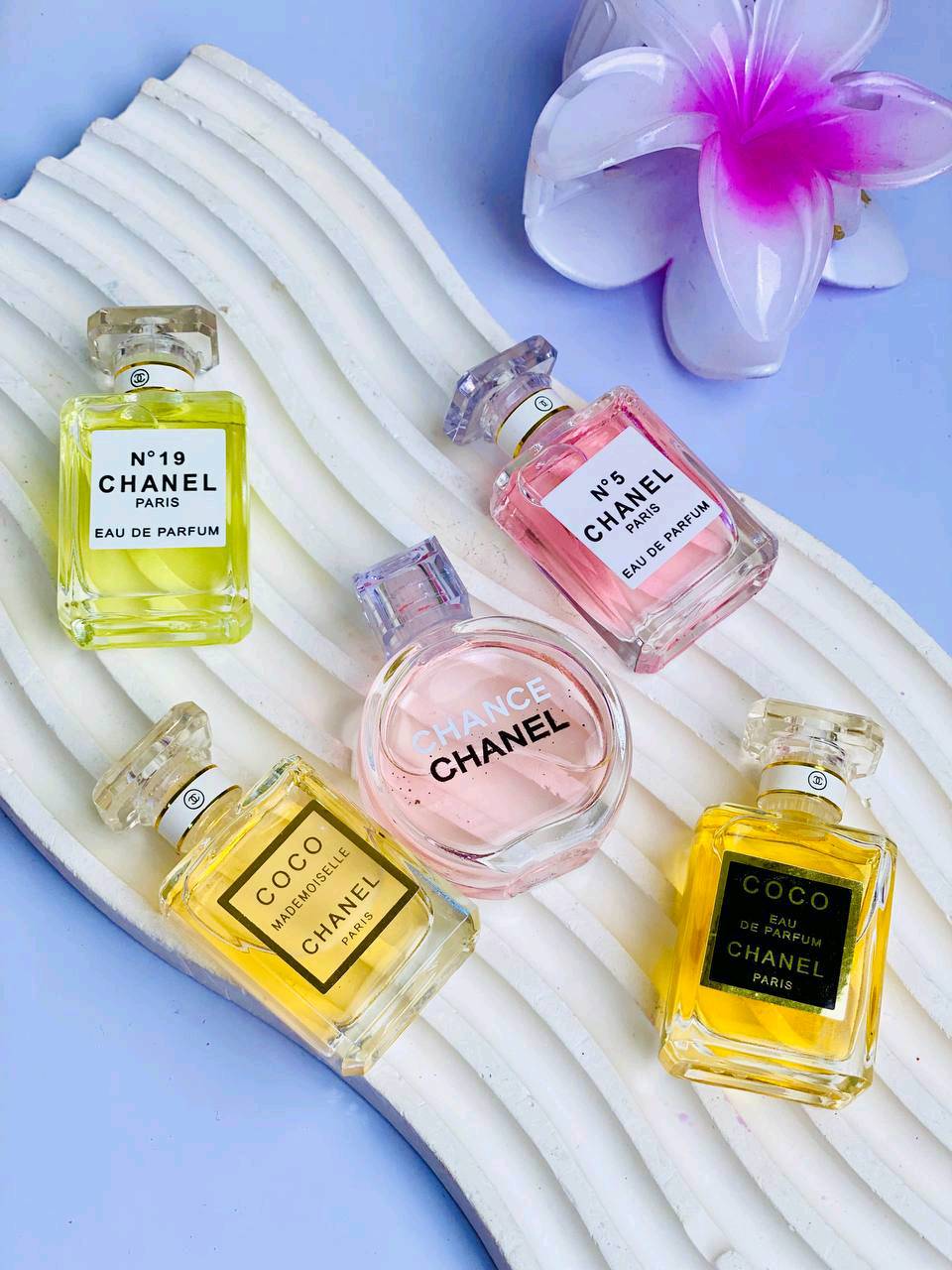 بكج عطور شانيل مني 🙂🌺

السعر 20الف
