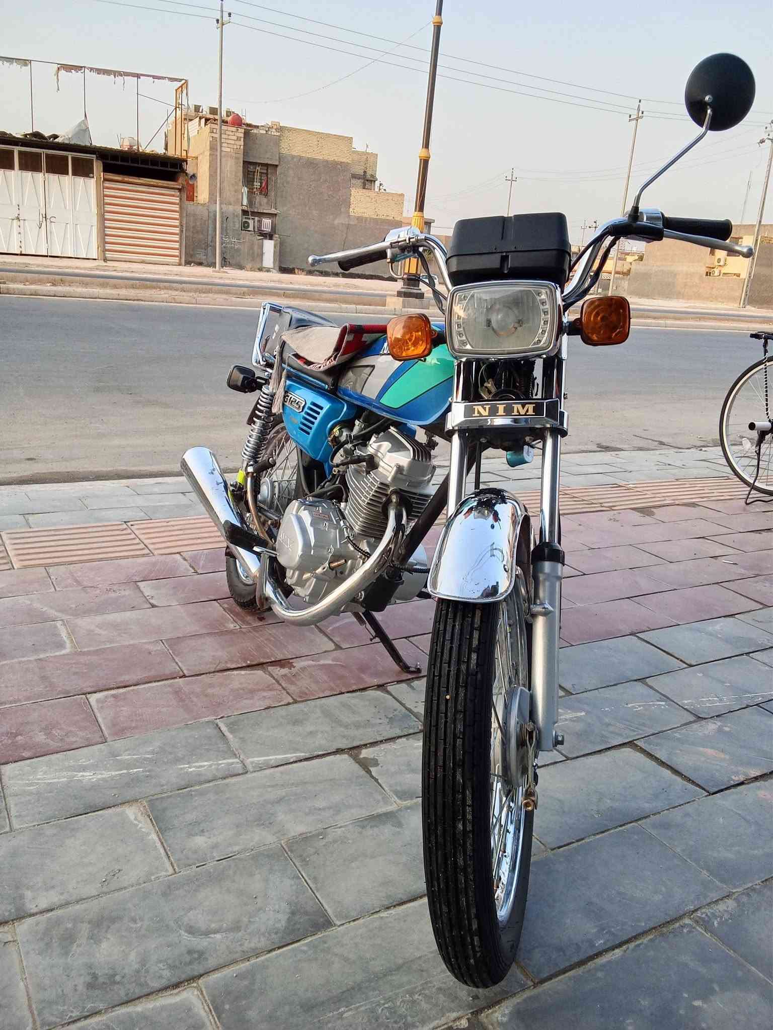 موديل ٢٥ • امتياز • اوراق
