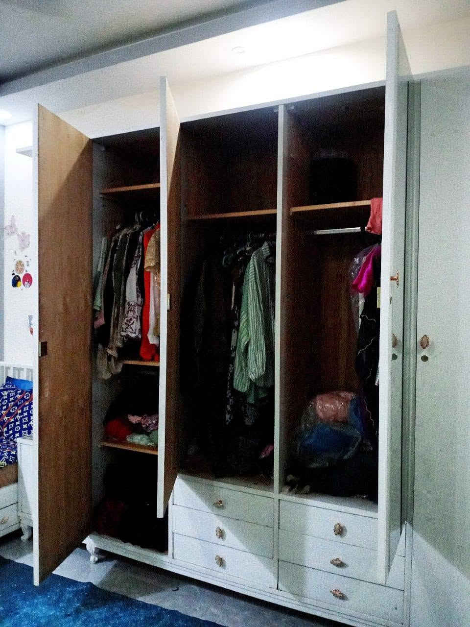 غرفة اخشاب • نفرين • قطع كاملة