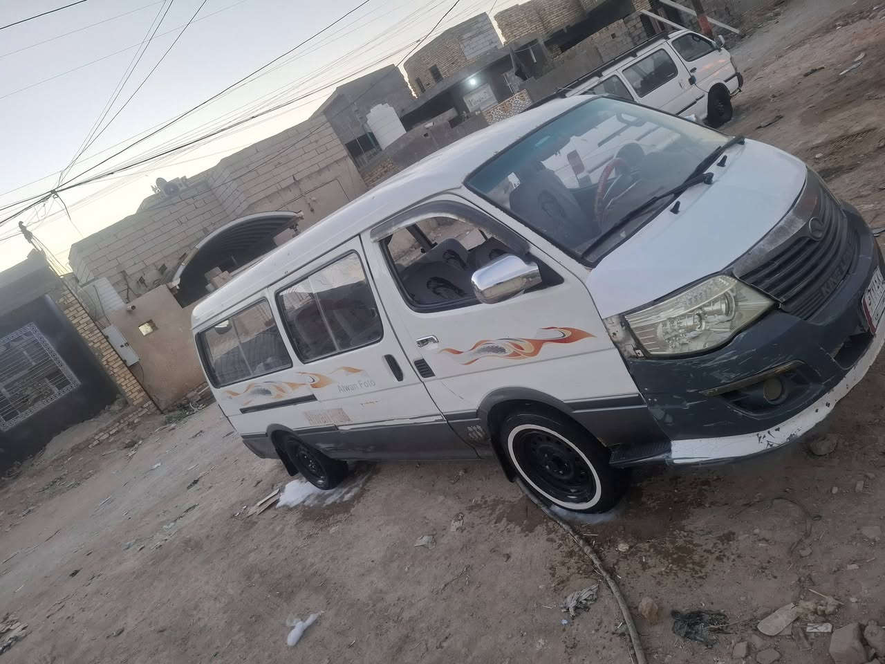 سلام عليكم فتون الوان موديل 15سياره جاهزه موصليه سنويه عضم عاج مكينه او كير حداديه جديد كهربية كله تشتغل 
مكان ناصريه قضاء رفاعي 
السعر 32بيه مجال 
***********
***********
