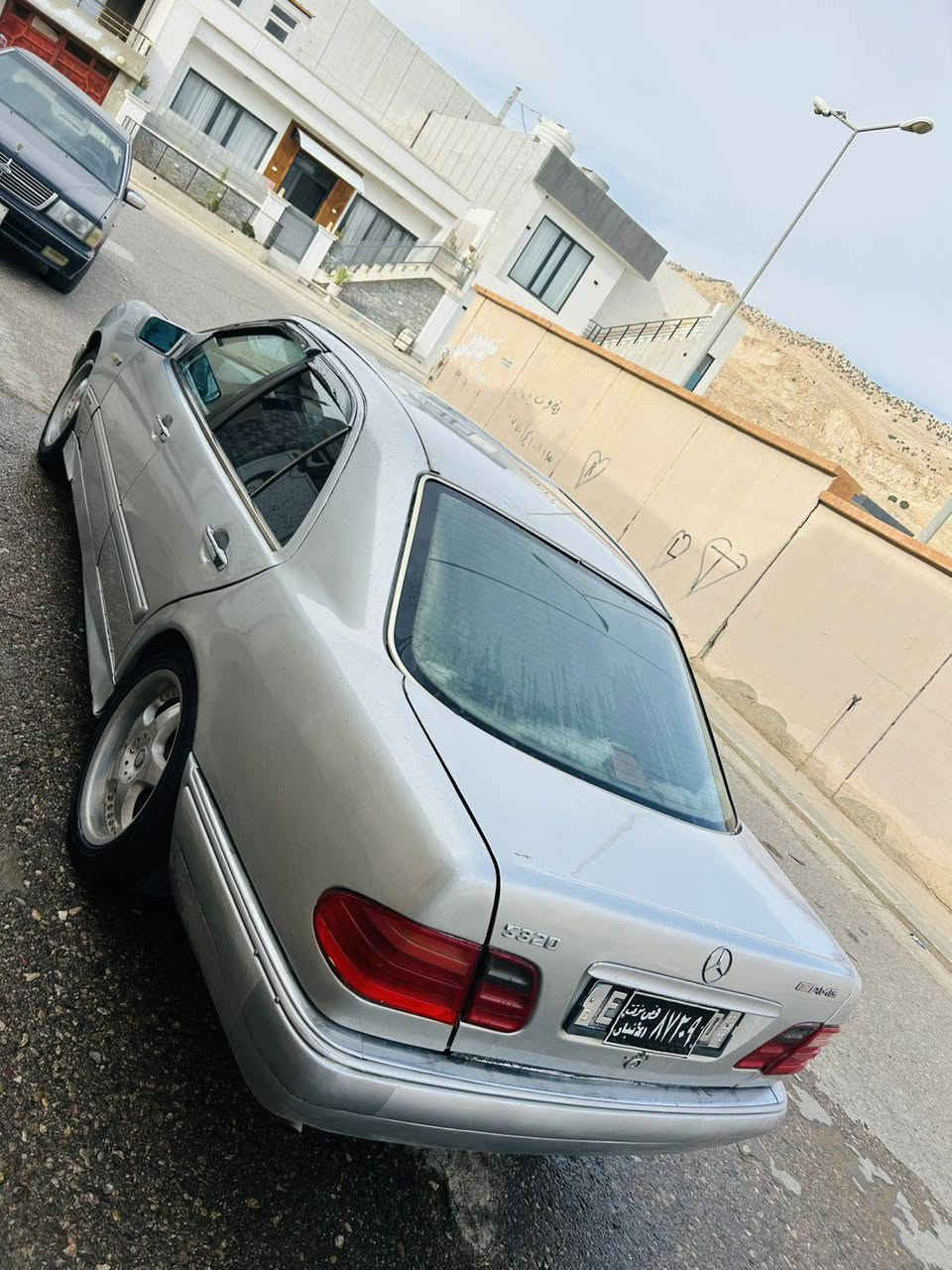مرسيدس • موديل 2000 • ABS