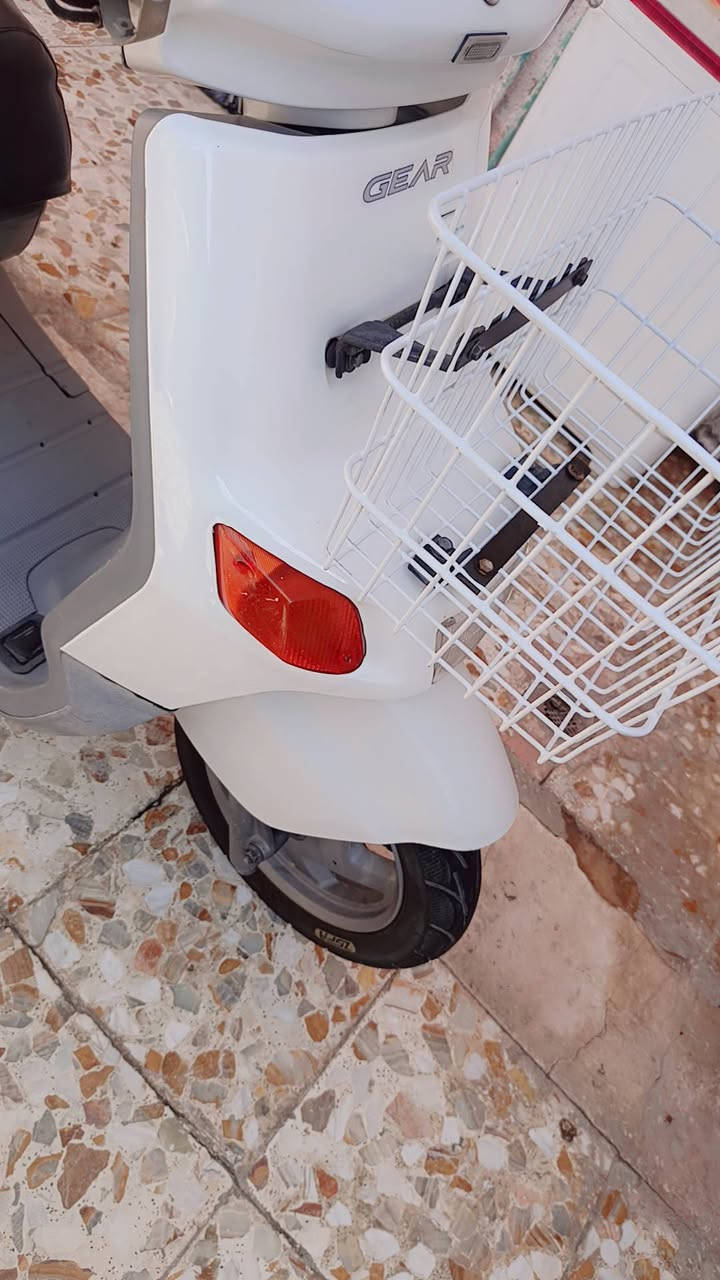 السلام عليكم بيكم سلف وهندر شلعه مشي دراجه نضافه اذ مو فول لا تشتري شرط ابيعلك ع فحص دراجه رمبه اوراق كامله كيلو متر عداد كلها شغاله استان صفح كهربائي كهربائيات كامله سعر ٥٥٠ وبيها مجال قليل جدا *********** مكاني بغداد الحبيبيه قرب مطعم وليد ابو الكص
