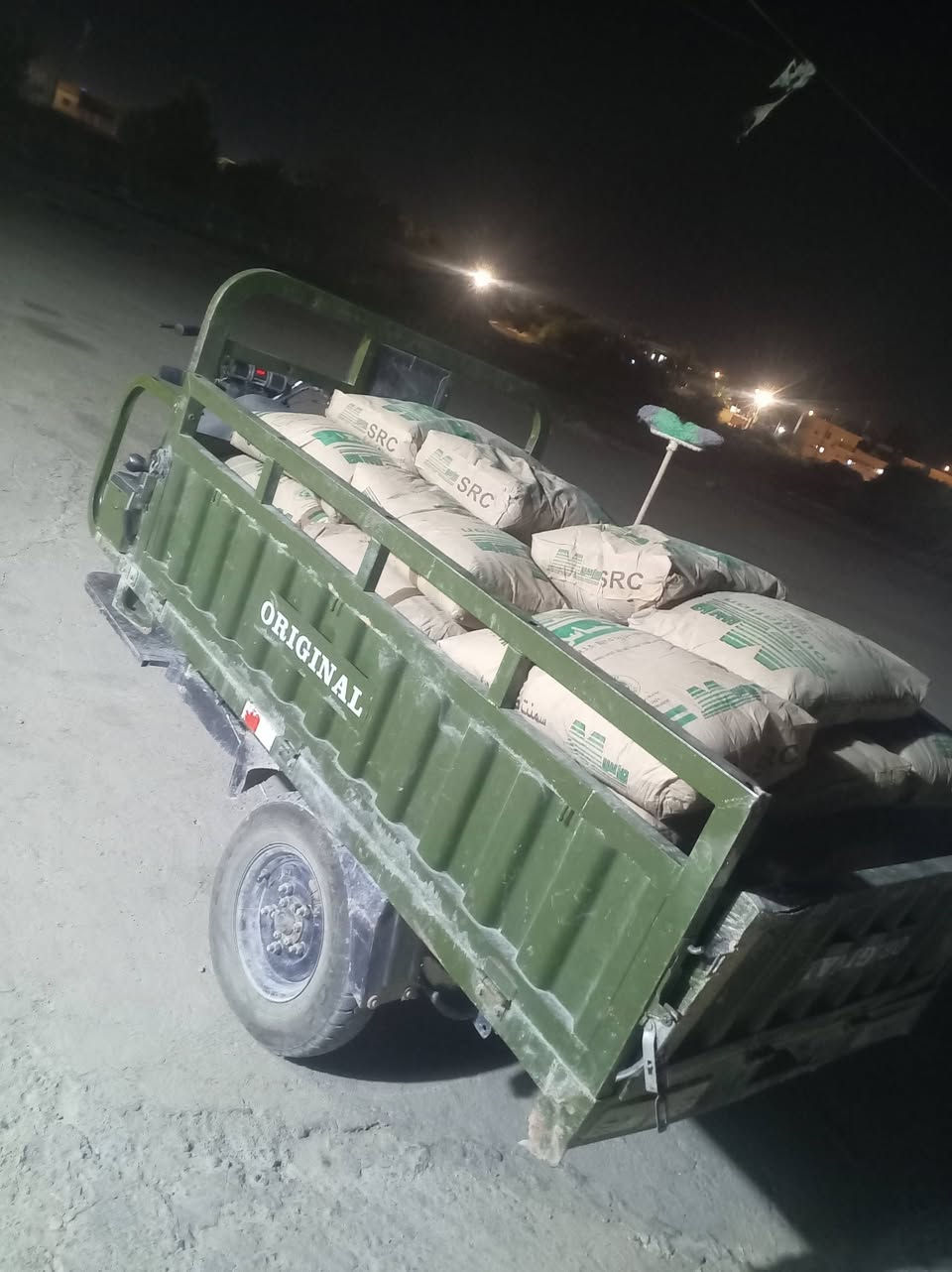 السلام عليكم شباب ستوته اورجنال حموله 2 طن گير ثگيل وخفيف دبل اكسل يعني مال طرگ محرك ما مفرته علي سبانه للبيع موديل 2024 ستوته جاهزه للشغل مگمرگه  واوراقها كامله  ووياها سبير وسقيفه ومحجل مقوس  وچادر كامل الي يشتري يتفضل خاص او يتصل على الرقم  والي مايشتري لا يكسر بحلال الناس يرحم والديكم السعر مليونين و700 

***********
