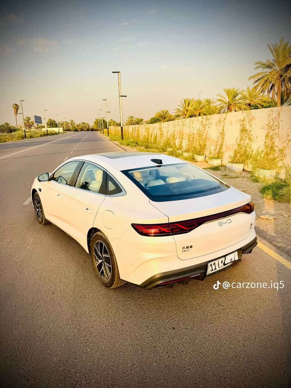 للبيع BYD 2025 كن L جديدة فووول مواصفات
السعر 30 مليون 

للاتصال ع ***********

المواصفات

1. بطارية 120 km

2. كامرات 13 محيطيه

3. بانوراما

4. داخل ابيض جلد

5. كرسي كهرباء

6. قيادة ذاتيه كامله

7. شاشه كبيره

8. رادارات محيطية 

9. حساسات امامي خلفي

10. ماشيه 9000 الكلي 

مكفوله كفاله عامة رقم بغداد

نص مكتوب في الصور:
- @carzone.iq5