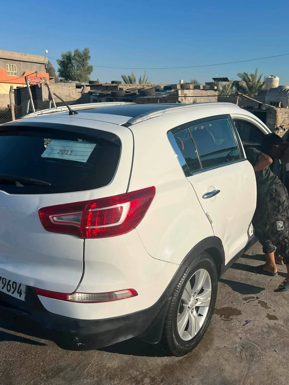 سبورتج للبيع موديل ٢٠١١ خليجي  بيها قطعه چامرلق  وحافه لباب مال لجنطه سياره كلش حلوه تخم تاير جديد صدر لسياره كامل  بنورامل قطعتين سقف اسود تبريد ثلج 
السعر ١٢٥وبيها مجال اتصال ***********
