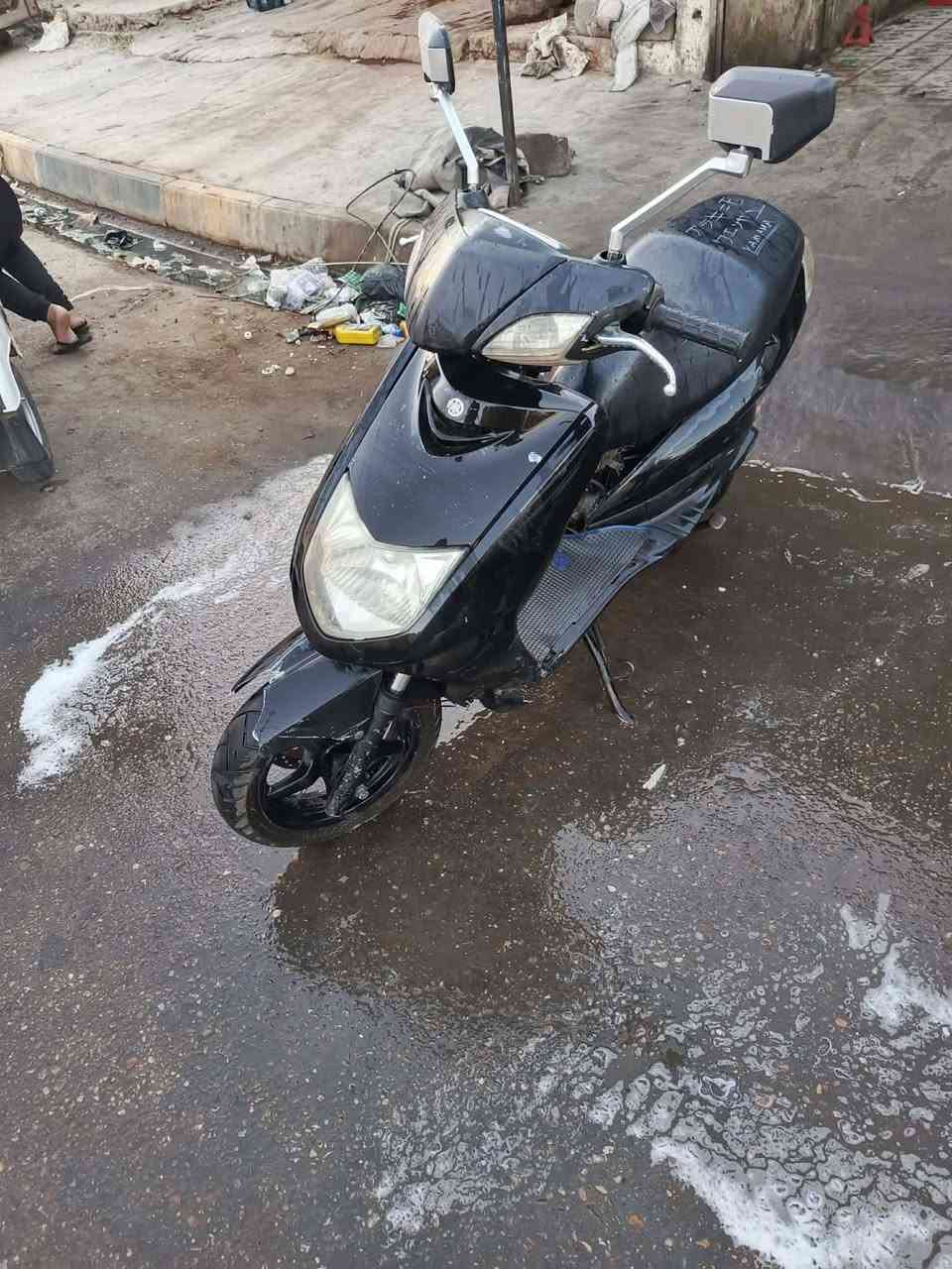 دراجه سكنس يرادلها كابريتر تشتغل نكره *********** السعر 225 المكان بعقوبه
