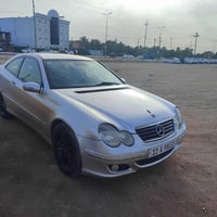 مرسيدس • ٢٠٠٩ • ٤ سلندر