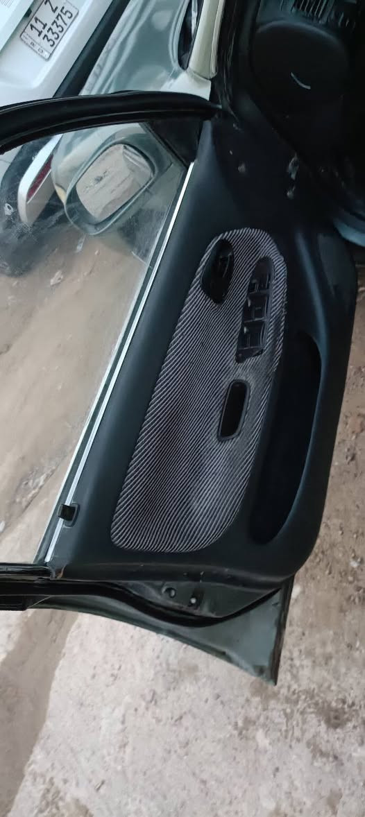 السلام عليكم كورلا موديل 93رقم بغداد مشروع وطني كير محرك خير من الله هزه جديده سنويه لل 31 مكفوله من الضربه القويه والگص والاصوليات مداور شوكت متريد السعر 50بيها مجال قليل موجودة بالنجف باقي التفاصيل اتصل وتدلل رقم الموبايل ***********
