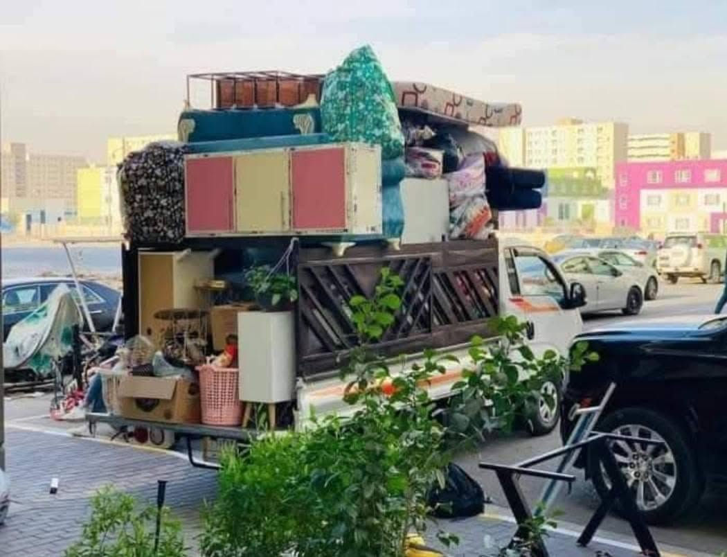 السلام عليكم أهلي مدينه بسمايه يوجد لدينا نقل أثاث داخل وخارج بسمايه ولدينه كادر متخصص فتح وشد غرف نوم و كاونترات بنواعها وسبالت 
الاستفسار الاتصال على الرقم أو واتساب(***********)📞☎
