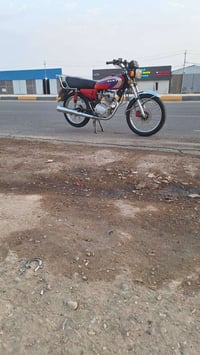 دراجه 4كير موديل 23 رقم انكليزي باسمي كفاله عامه الخاص مغلق فقط اتصال0...