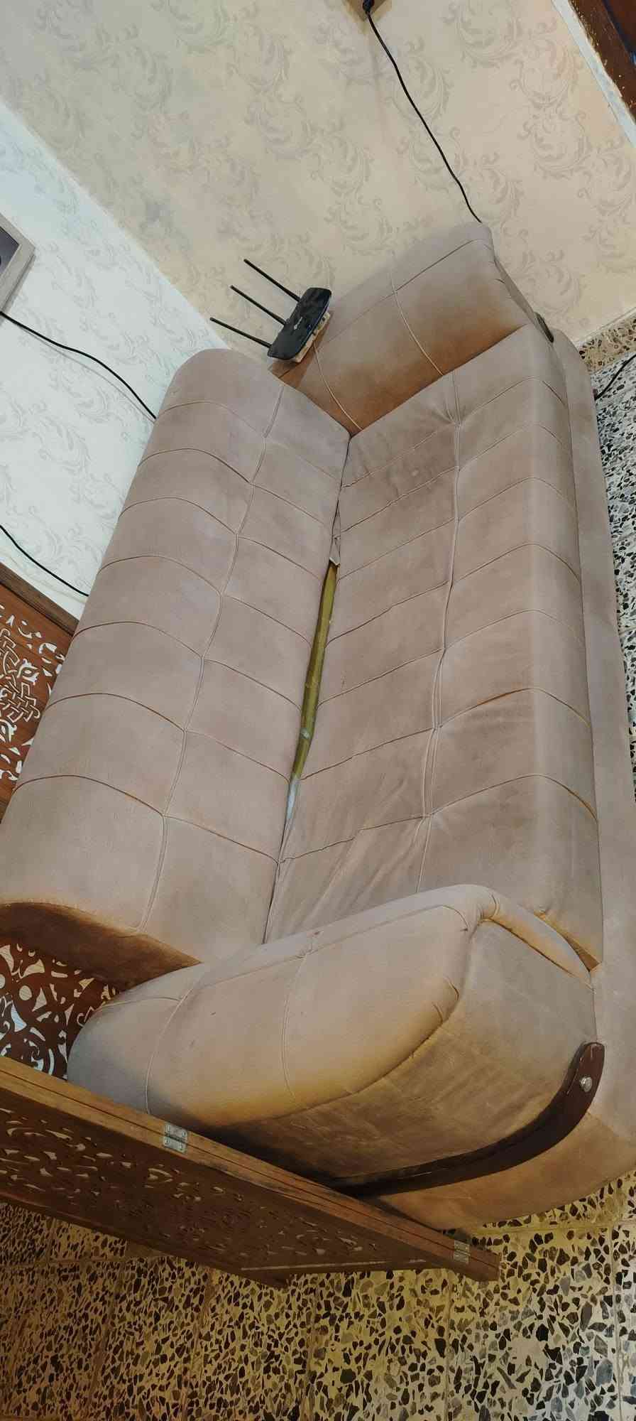 عندي هذني الغراض للبيع
مكاني حله شارع ٦٠
