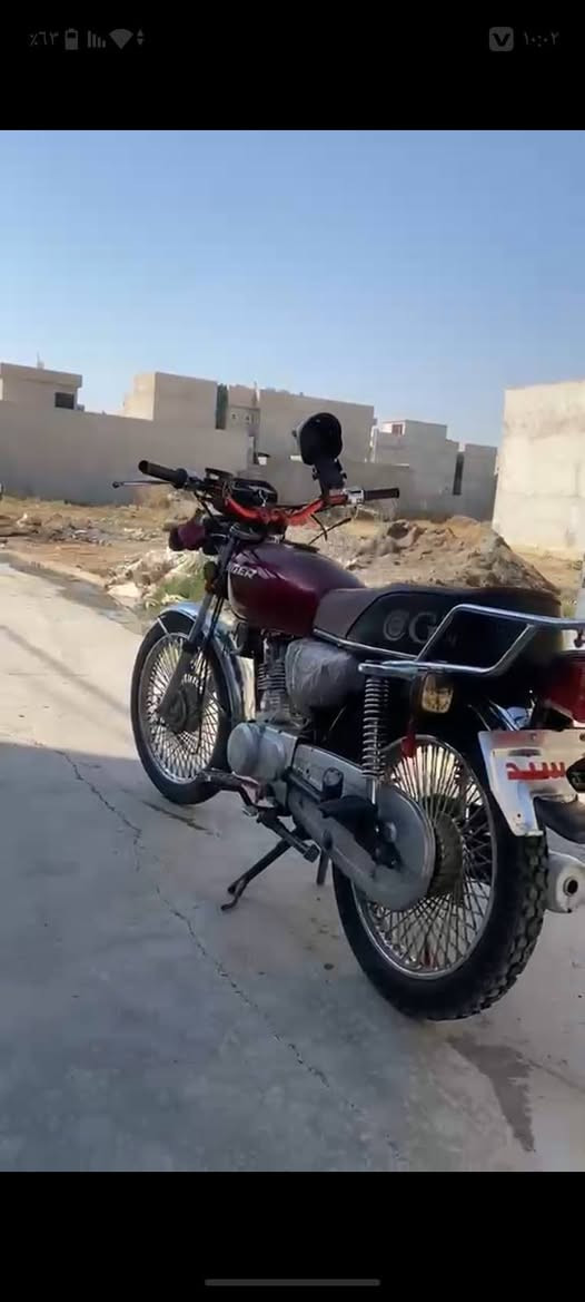سلام عليكم نامه شلامجه للبيع موديل23 
مبدل ولفات وايرمنيه واكفه 
السعر 480 وبيها 
شراي طب خاص 
مو شراي لا تعبني 
***********
