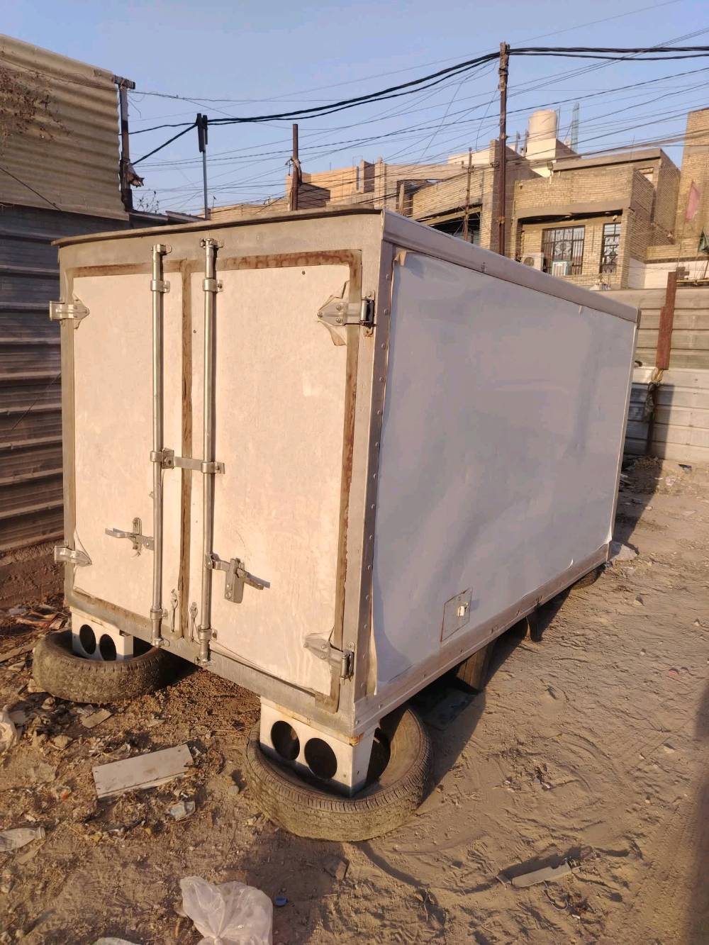 براد مال كيه نثيه بدون جهاز جديد مكان بغداد سعر 7 ورقات وبي مجال مكلف با نشر  لاتصال على رقم  ***********