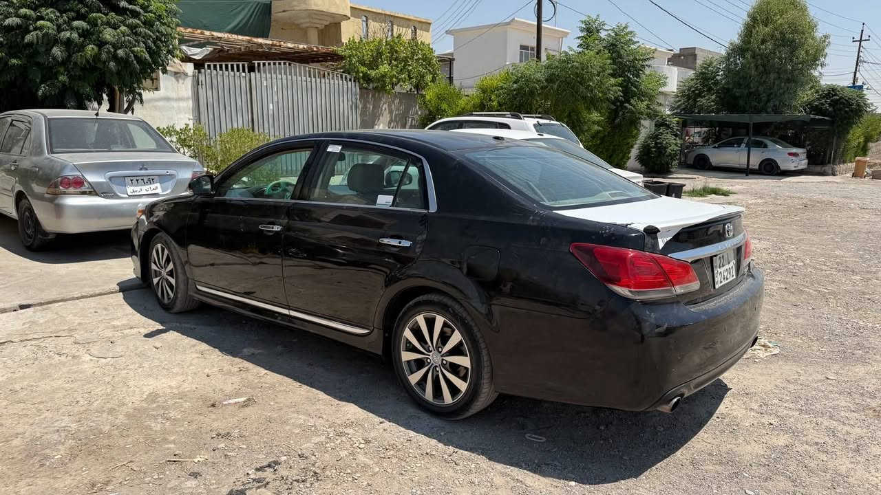 ئەڤەلۆن 2012 قەپاغ ڕەش سنوی2028
٣پارچەناودەرگای سەیاق سبوغ بستک تعدیل سقف
*********** بۆ نرخ کۆمێنت أربيل, العراق
