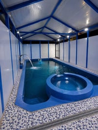 تم افتتاح مزرعه الشهد في منطقه الزعفرانيه المطله على نهر دجله ☎  07736...