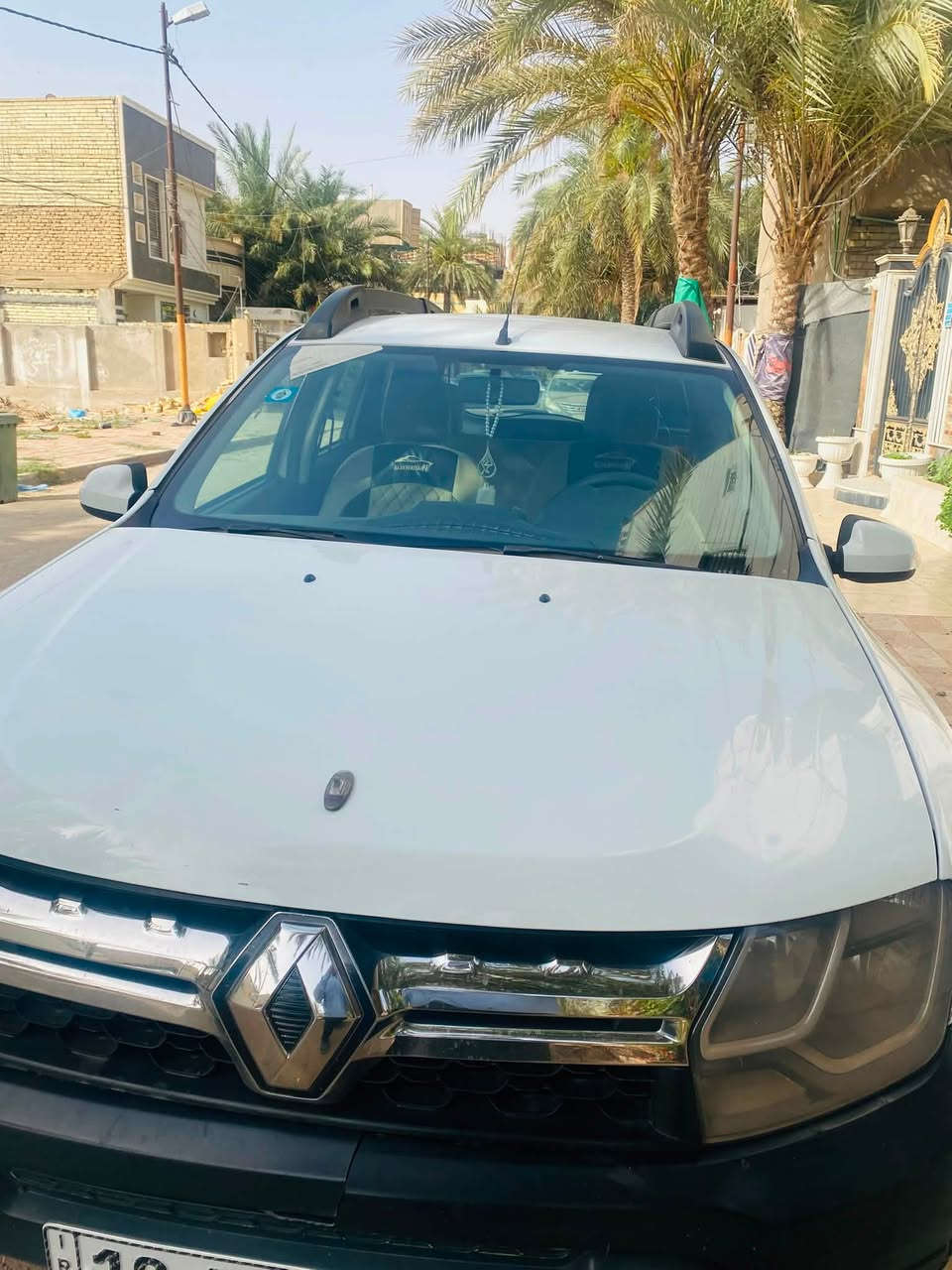 بيع بالاقساط 
رينو داستر موديل 2018 محرك 2000 
كير مكينة تبريد بحالة جيدة 
مقدم و الباقي قسط 
رقم كربلاء مكاني كربلاء 
***********
