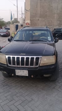 اسلام عليكم بيع او مراوس جيب كراند شيروكي مديل 2002محور ففتي 3000يرادل...