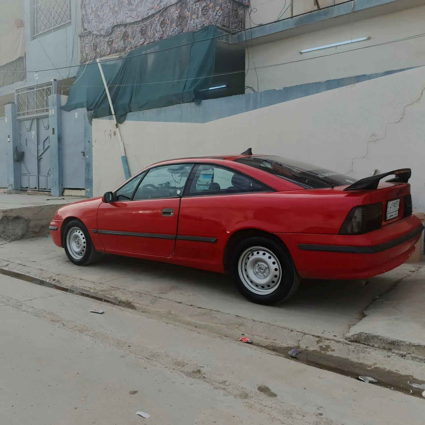 سلام عليكم اوبل كاليبرا  تك باب رياضي موديل 1991 محرك 20 كفاله عامه شرط محرك وكير عادي سياره مامصبوغه صبغ شركه بعدها فقط مصلح دواير ودوسات طخم تايات شرط حداديه طخم امامي خلفي منضومه زنون عالي ناصي  كهربايات شغاله من طول لطول رقم الماني شرط وكاله والتحويل سياره مكمله من كل نواحي
السعر 30 وبيها مجال

لتواصل ***********
سلام عليكم اوبل كاليبرا  تك باب رياضي موديل 1991 محرك 20 كفاله عامه شرط محرك وكير عادي سياره مامصبوغه صبغ شركه بعدها فقط مصلح دواير ودوسات طخم تايات شرط حداديه طخم امامي خلفي منضومه زنون عالي ناصي  كهربايات شغاله من طول لطول رقم الماني شرط وكاله والتحويل سياره مكمله من كل نواحي
السعر 30 وبيها مجال

للتواصل ***********
