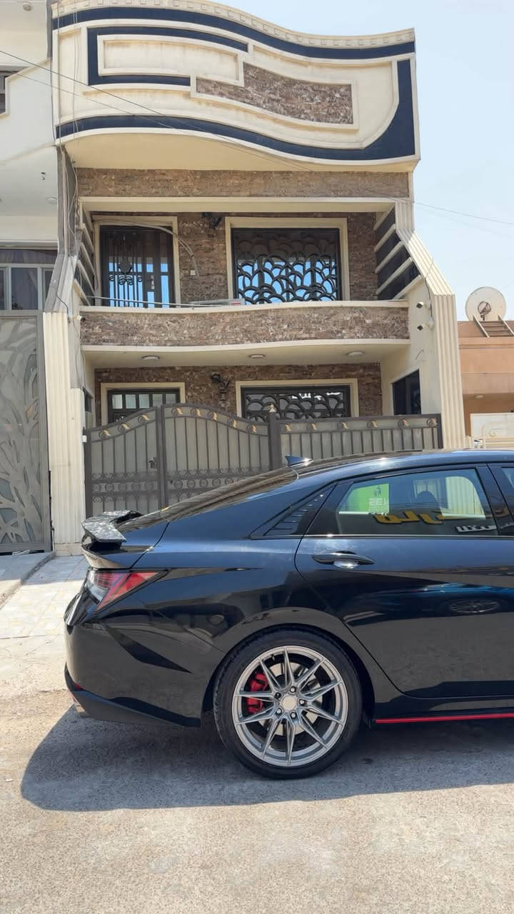 سلام عليكم النترا N 2023  السياره معروفه مواصفاتها حادثها جاملغ وبنيد عكس السايق البنيد مبدل وجاملغ مصلح وبيها pdr بجاملغ الخلفي شواصي ولغود مكفوله مكانها بغداد ***********1

نص مكتوب في الصور:
- N