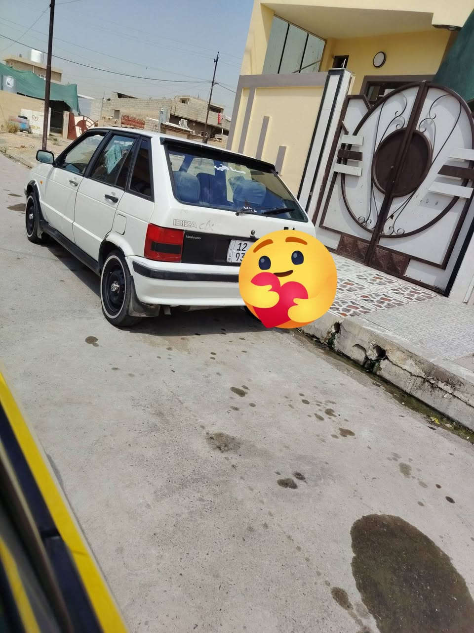سيارة سيات للبيع موديلا91 مابيها صبغ كير عادي محرك 03 مال البرازيلي السعر 22رقم اجنبي نينوى *********** الموقع موصل حي القاهرة
