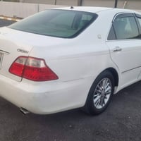كراون • ٢٠٠٦ • ١٨٢٠٠٠