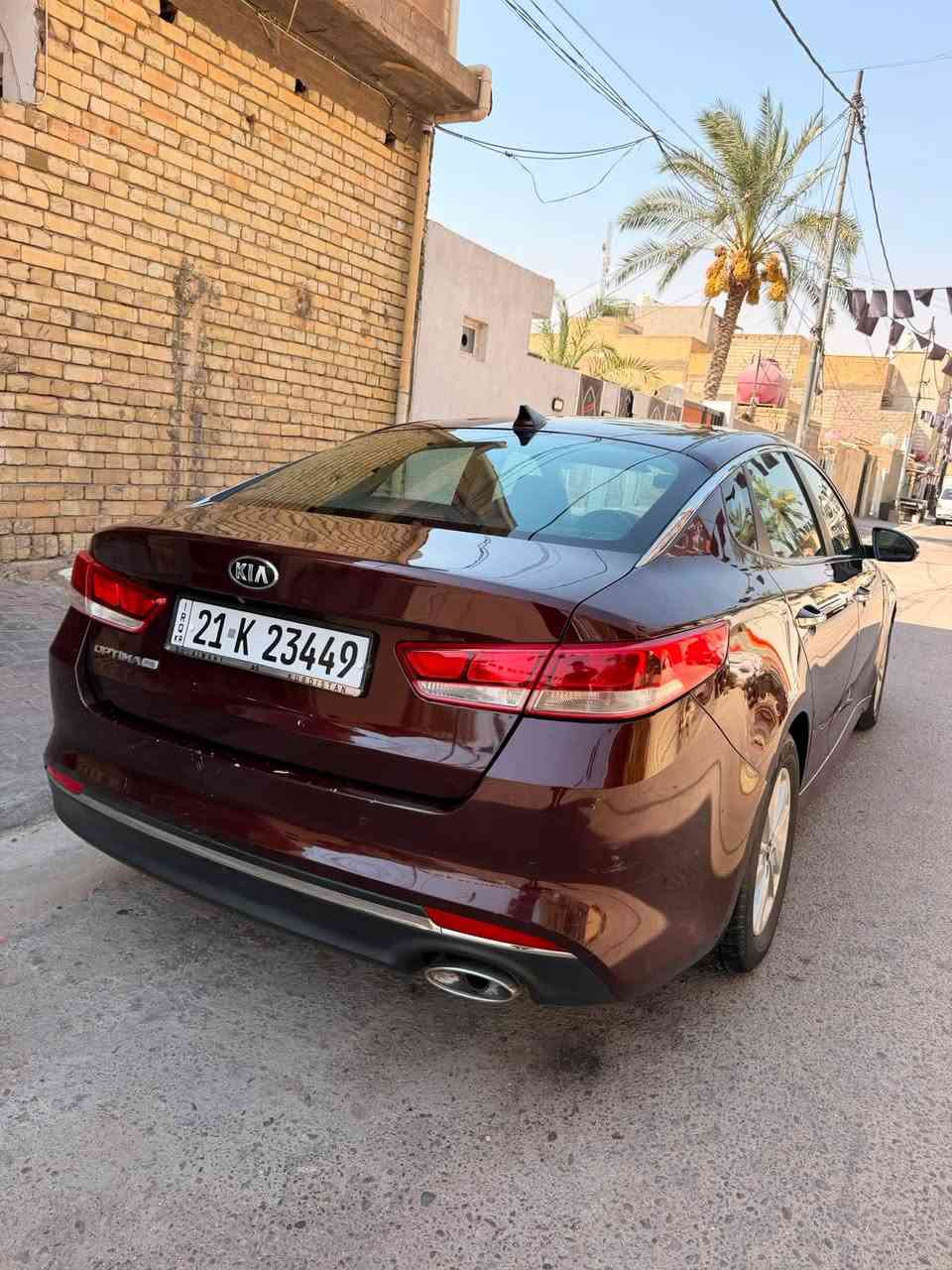 يالله لبيع كيا أوبتما موديل 2018وارد أمريكي  حادث السياره بيها جاملغ امامي وبابين جهة السايق وشويه من الحاملغ الخلفي سونار السياره موجود  بل منشور شواصي ولغد ودواخل مكفوله لايرباك سياره هزه وسنويه قبل شهر مسويهن سياره حلوه مالت جناي مواصفات السياره شاشه كامره اشاير بل مري حساسات خلفيه رادار امامي ورادار خلفي الجنطه بصمه ويل  كب كروم تبريد ثلج مكينه 2400 تحكم إستيرن جهتين مثبت سرعه سياره معروفه مواصفاتها مكان السياره كربلاء السعر 108 الرقم *********** تريد وكاله او تحويل اني حاضر
