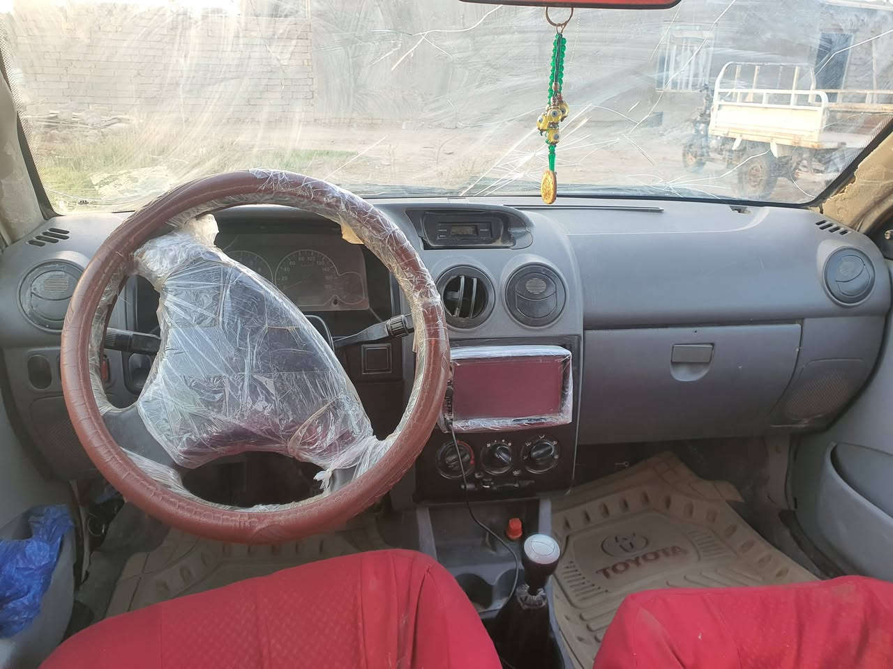 للبيع ٢٠١١ مشروع وطني  كير ومحرك خير من الله ***********
