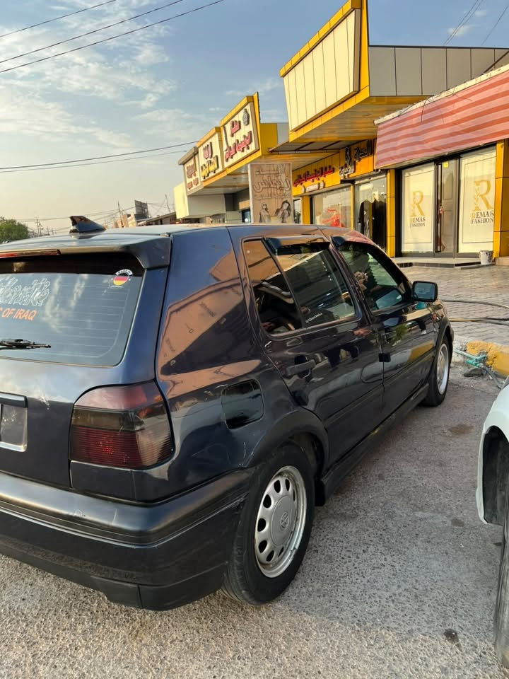 للبيع 
كولف 92 محرك 2000 كير اوتو رقم بغداد الجديد هزة جديدة بإسمي سيارة حلوة ونضيفة داخل وخارج وجاهزة مناقصها شي ترايك للبصرة سعرها 48 ومكلفتني اكثر بس محتاج 
مكاني ديالى ***********
