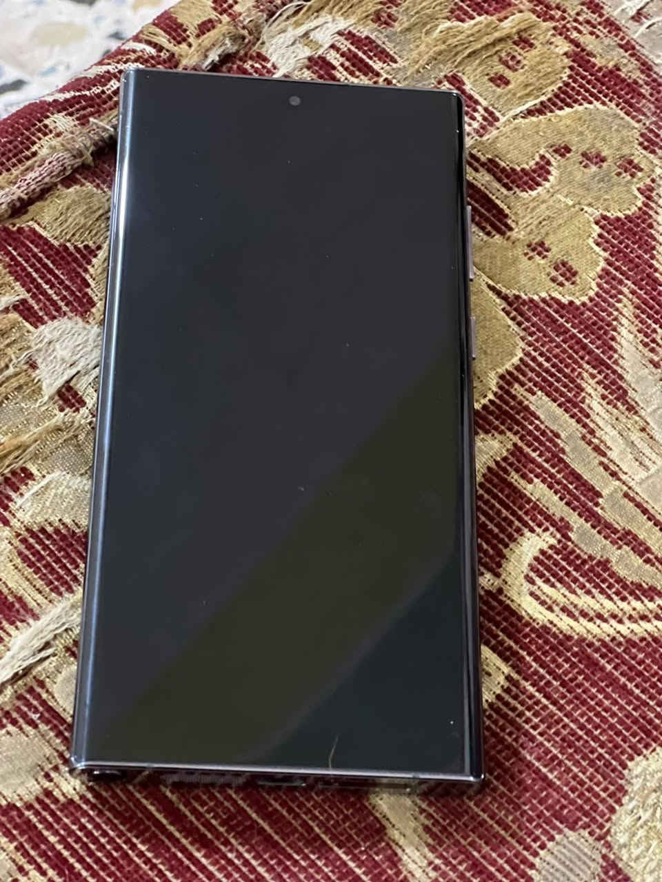 سلام عليكم جهاز للبيع مفتوح مبدل شاشه اصليه سعر 550بي مجال مو شراي لا يراسل ***********
