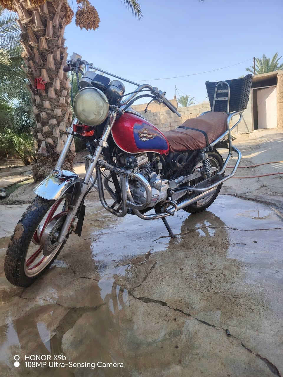 السلام عليكم  السعر 375 وبي مجال حك الجيه وحياكم 
موطور للبيع

جني بل كين 

موديل 18

محرك مفتوح مبدل عينه  فقط

نشاط فول 

كهربائيات كلها شغالات

@إشارة 

طخم تواير جدد

وياله مسطره

موطور ماتصرف علي ربع

موطور مال جنيه

شوف العين يبري الذمه 

رجاءاً رجاءاً اذا مو شراي لاتعبني
رقم الهاتف  ***********

نص مكتوب في الصور:
- HONOR X9b
- 108MP Ultra-Sensing Camera
- HONOR X9b 108MP Ultra-Sensing Camera