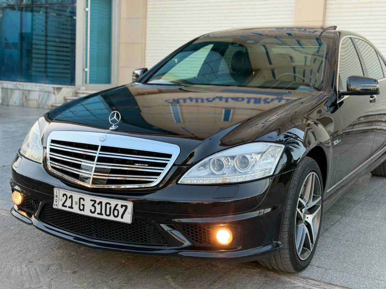 2007 S63 AMG أصل 
 مكفولة من الضربة والصبغ وبارد وشخوط   ، ماشية 96 ألف كيلو حقيقي ،  محرك 550 
السياره جديده او احلى من الصور بهواي
بوب شفط كشنات تدفئه تبريد امامي وخلفي كشن منفصل 
سياره صفر مسج ما بيها اي عطل كلشي نضيفه مال جناي 
جگات هايدروليك ، بانوراما ، بردات جانبية وخلفية  ناظور ليلي 
*********** 
مكاني بغداد السيديه
