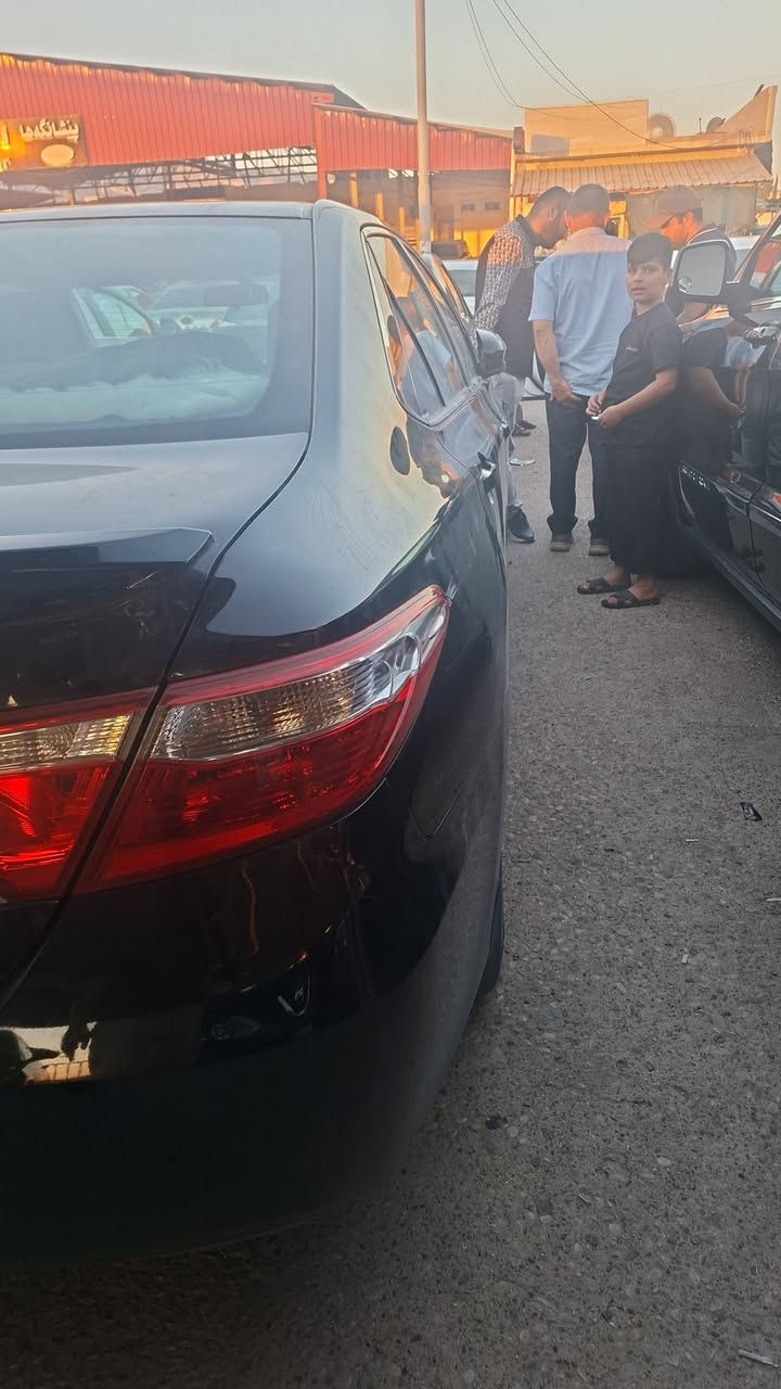 كامرى موديل ٢٠١٧ Leسياره بيها اربع قطع صبغ  شرط بدون معجون بدون دواخل كير محرك بشرط تحويل وكاله بشرط سياره تبريد ثلج سياره حيل حلوه مال جناي جاهز مقدمه ٧٠ كل شهر ٣ سعر حسب انتفاق اي استفسار انتصل ع رقم *********** اقصاد بس اهل موصل
