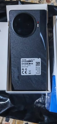 تلفون TECNO CANON 30pro 5G وصل الشراء موجود الجهاز جديد مستخدم شي بسيط...
