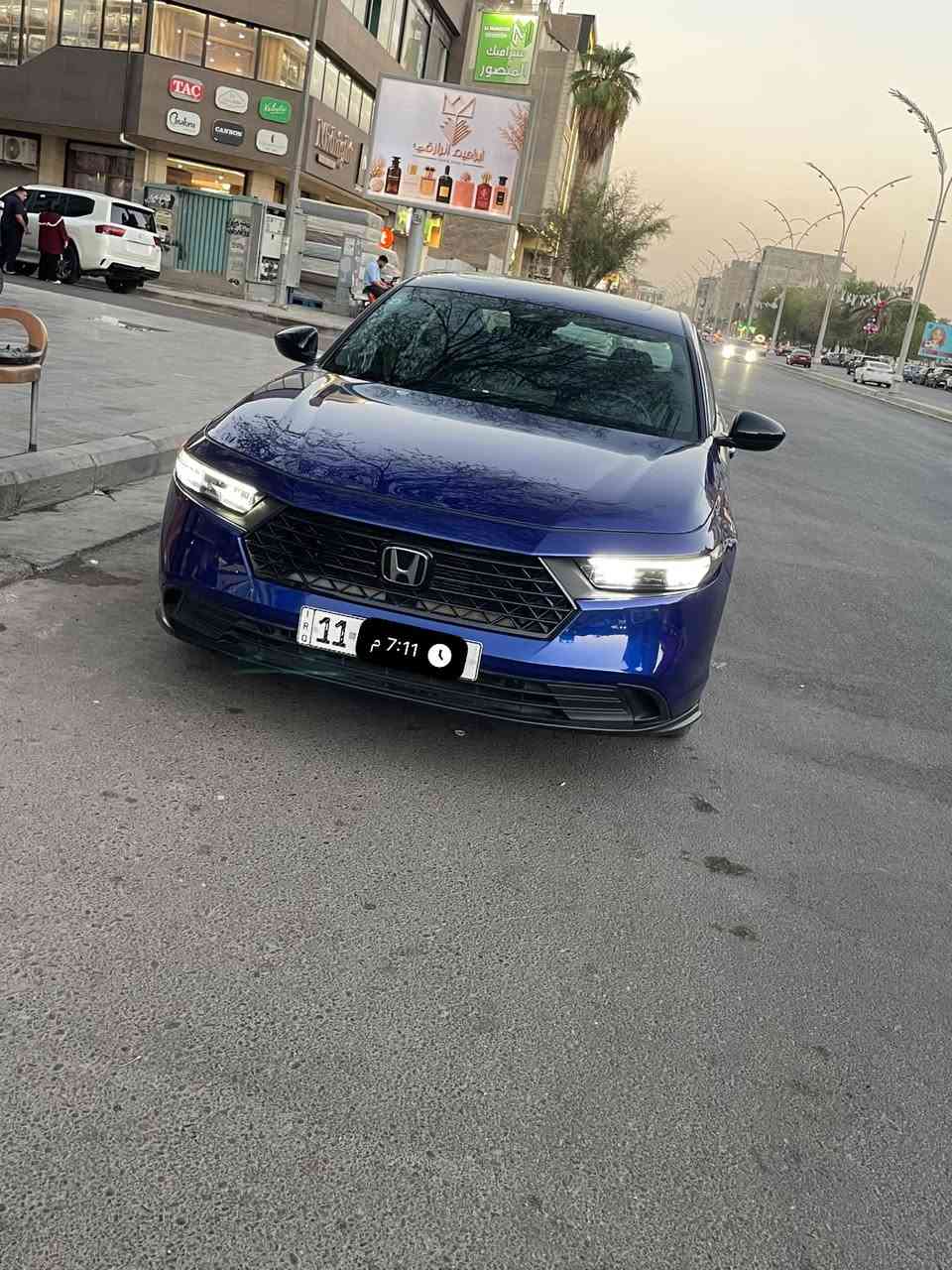 Honda  ACCORD ‎ SPORT 2025
📍السيارة موجوده في  بغداد 

هوندا اكورد سبورت هايبرد 2025 
اللون :ارزق    
الموديل : 2025 
المسافة المقطوعه mi 19
المحرك 2000cc هايبرد 

=======‎ 👇🏻👇🏻الاضافات فل كامل ======       

‎• فتحه سقف كرستال 3 حركات
‎• بطارية ليثيوم
شاشه كبيره نفكيشن 
‎• كاميرا خلفية   
‎•كراسي مخملً  
‎• رادار امامي
‎• مانع تصادم
‎• محدد مسرب
‎• تصحيح مسار
‎• كاميرا امامية
‎• مثبت سرعة
‎• مانع انزلاق
‎• استيرنق متحرك
‎• تحكم طارة
‎• بصمة تشغيل
‎• بصمة أبواب
‎• دخول ذكي
‎• إنارة ترحيبية
‎• مري كهرباء
‎• غمازات عالمري
‎• حساسات تجاوز BSM
‎• نقطة عمياء 
‎• حساسات تجاوز عدد 2
‎• شاحن وايرلس 
‎• شاشة اعطال
‎• هندبريك كهرباء
‎• عداد ديجيتال
‎•ويل قساس 19
‎• اضوية امامية LED
‎• اضوية خلفية LED
‎• حساسات اضاءة
‎• إنارة امامية تلقائية Auto
‎• إضاءة امامية فل زنون LED 
حساسات خلفيه 
‎• حساسات دخول الإنفاق
‎• حساسات ضغط هواء الإطارات
‎• اضاءة فل زنون LED
‎• نظام صوتي مميز 
‎• أوامر صوتية

‎• نظام GPS + خرائط
‎• 3 أنظمة قيادة (,,)

بلوتوث
‎• مدخل USB + AUX 
رقم الهاتف *********** 
متواجد واتساب 

السعر 175 وبيه مجال للشراي

