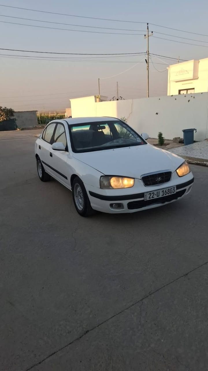 (***********) (***********)  هوندا النترا موديل 2001 كير اوتوماتيك رقم اربيل رقم و سنوي و فحص و هزة كلها جديد طخم اطارات جديد طخم حدادية جديد عام صبغ تبديل لون جان تكسي لونها اصفر مرجعين خصوصي ابيض  وبسنوية هم ابيض سعرها( 47) و مجال مكانها قضاء بردرش بين اربيل و دهوك أربيل, العراق
