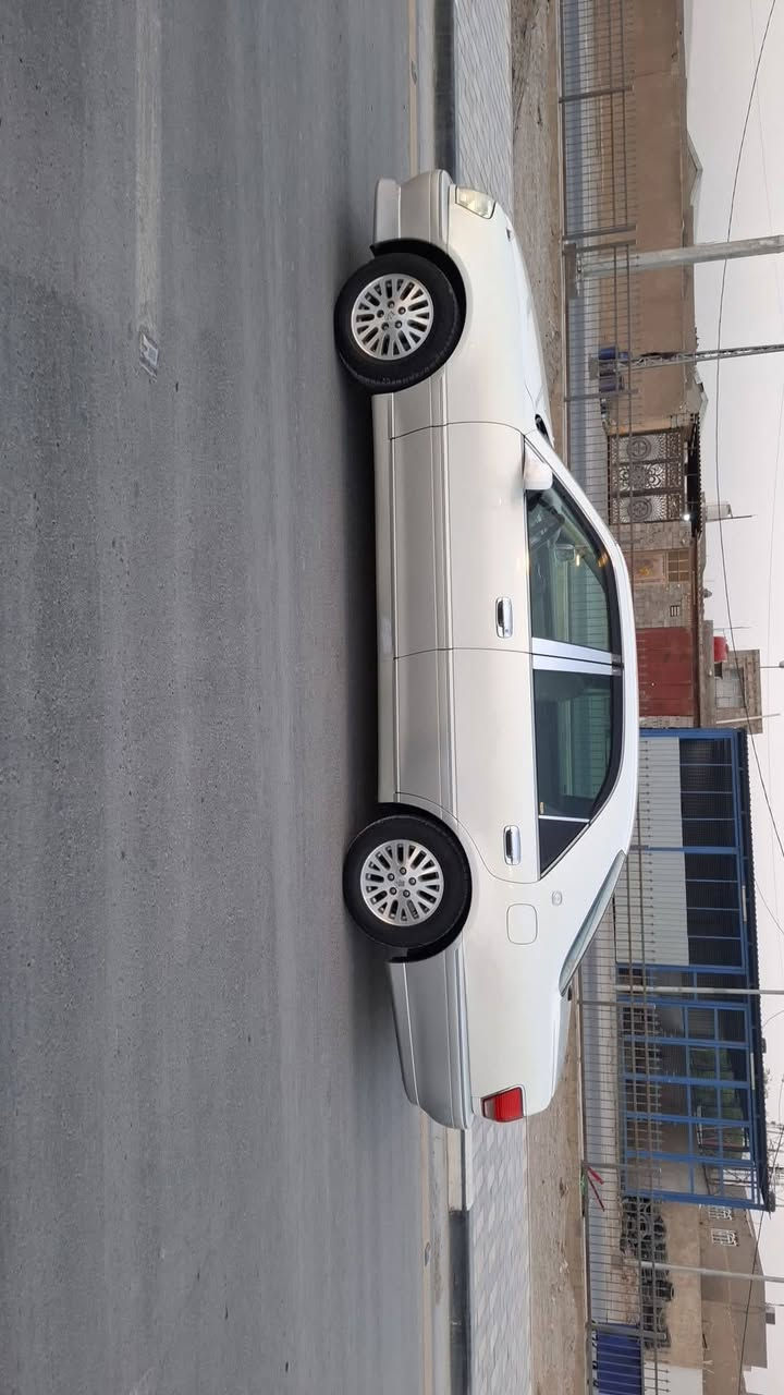 ملكه كرستال • ٢٠٠٣ • رقم بغداد